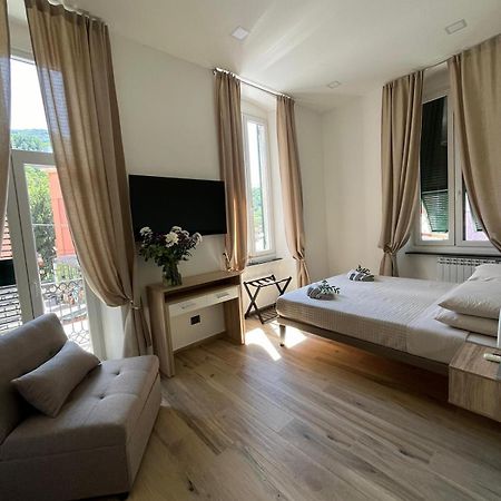 Ulivo House Hotel เจนัว ภายนอก รูปภาพ
